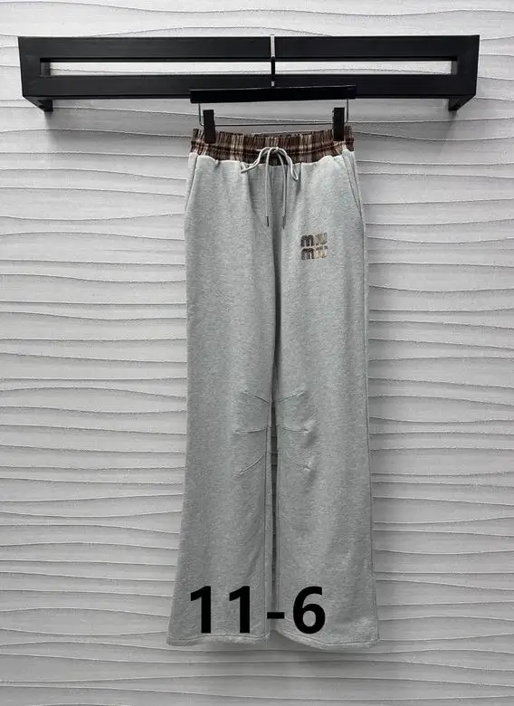 MiuMiu S-XL    (157)